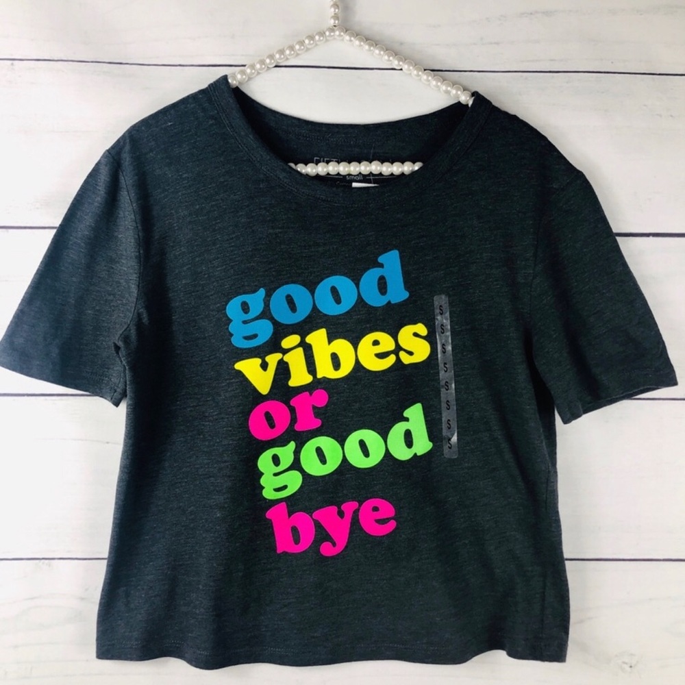 FIFTH SUN | Gray Good Vibes Crop T-Shirt